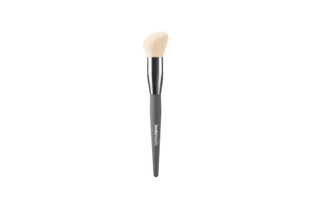Diffusing Definition Brush Buy Huda Beauty Diffusing Cheek Brush online in Pakistan - Tejar.pk