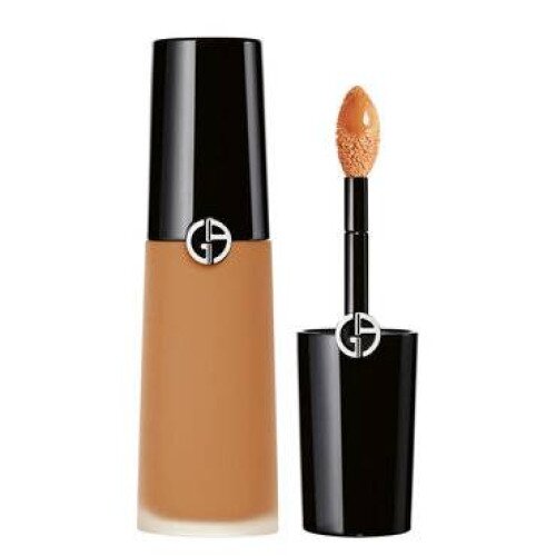 Armani Beauty Luminous Silk Hydrating & Brightening Concealer - 9 Tan To Deep With An Olive Undertone