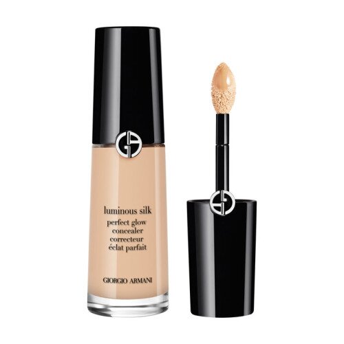 Armani Beauty Luminous Silk Hydrating & Brightening Concealer - 4 Light, Golden