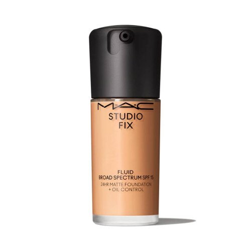MAC Studio Fix Fluid SPF 15 24HR Matte Foundation + Oil Control - C4.5