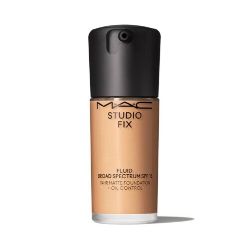 MAC Studio Fix Fluid SPF 15 24HR Matte Foundation + Oil Control - NC30