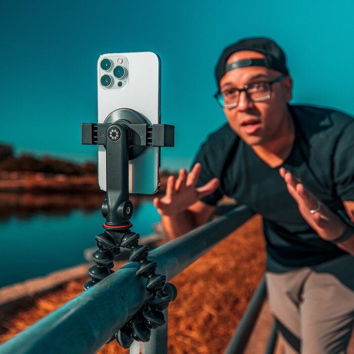 Buy Joby GripTight GorillaPod for MagSafe Tripod online in Pakistan